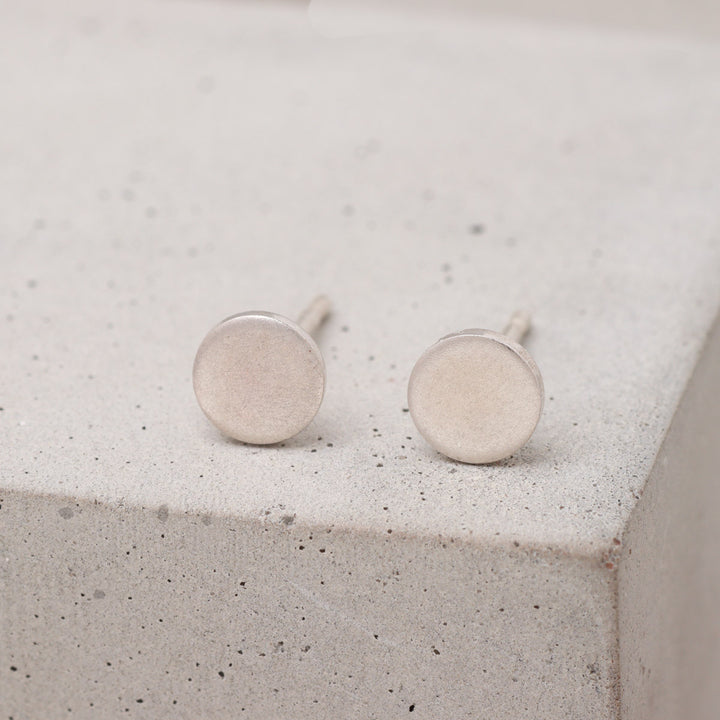 Frosted sterling silver circle stud earrings
